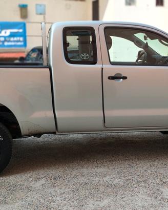 Toyota Hilux 2.5 D-4D 4WD Extra Cab PICK UP