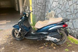 Piaggio Beverly  250