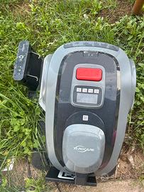 Robot tagliaerba