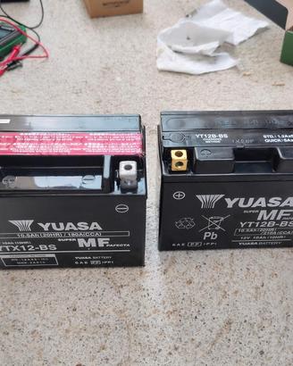 batteria Yuasa YTX12-Bs nuova mai usata