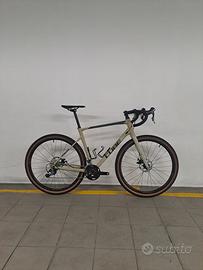 Gravel Cube Nuroad Pro– tubeless 45-revisionata