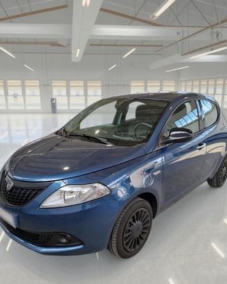 LANCIA YPSILON 1.0 FIREFLY 70 CV HYBRID SILVER 5 P
