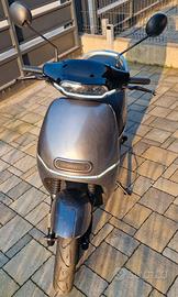 HORWIN EK3 Scooter Elettrico 125 L3e-A1 Grigio