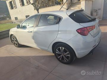 Ricambi Alfa Romeo Giulietta 1.6 JTDM 105 CV