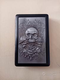 Scatola in metallo gothic-punk vintage anni 90