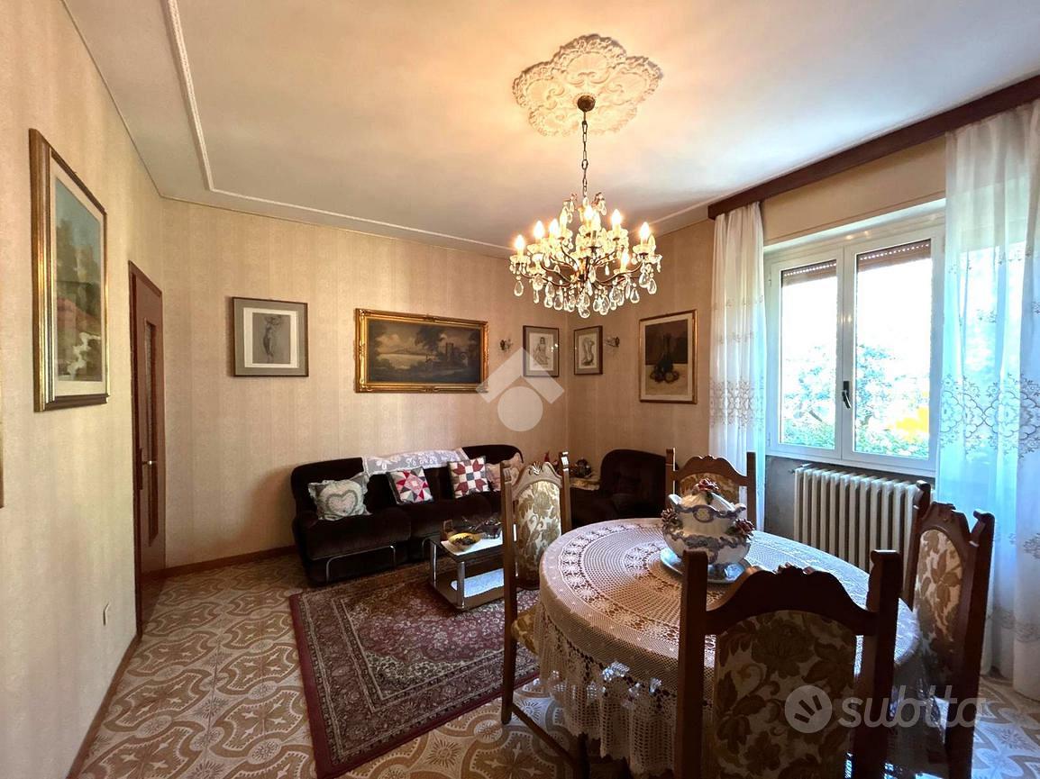 4 LOCALI A PIAN CAMUNO - Vista 3