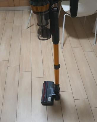 aspirapolvere V16 a batteria