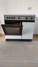 Cucina a gas vintage funzionante