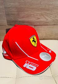 Cappellino Ferrari F1 Charles Leclerc Puma