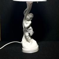 Lampada da tavolo  porcellana con putto,barocco