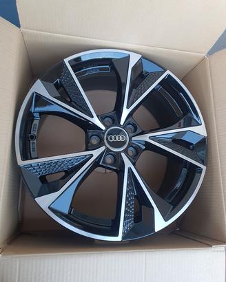 Cerchi Nuovi 18 Audi A3 A4 A5 A6 A7 A8 Q2 Q3 Q5 TT