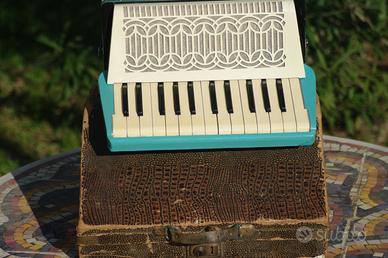 Fisa 32 Bassi vintage