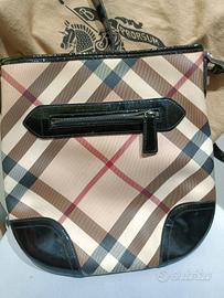 Borsa a tracolla Burberry, tela spalmata e vernice
