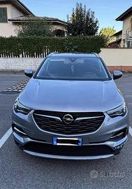 Opel grandlandX