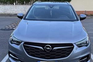 Opel grandlandX