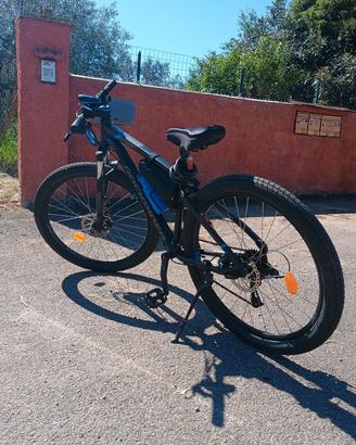 Bicicletta Mountain bike Rockrider ST520