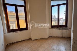 ADZ. BASILICA DI SAN SEVERO - AMPIO APPARTAMENTO L