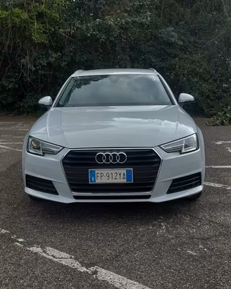 Audi A4 Avant 2.0 TDI 150 CV ultra S tronic