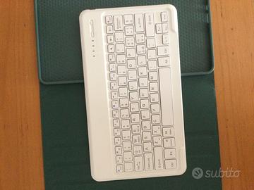 Cover per Ipad on tastiera bluetooth
