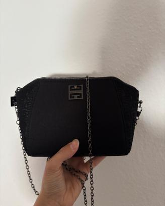 Pochette givenchy nuova originale