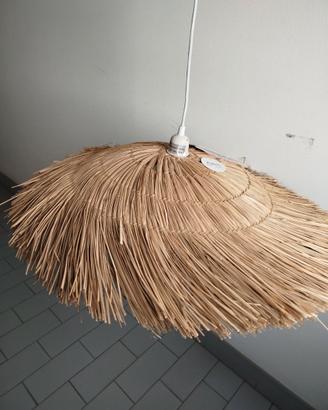 Lampada in fibra naturale