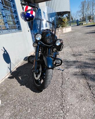 harley devidson road king 2024