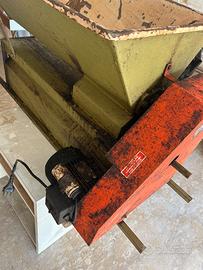 Diraspatrice-pigiatrice con motore elettrico 220 V