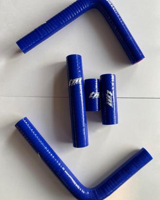 TM 125 kit tubi in silicone blu
