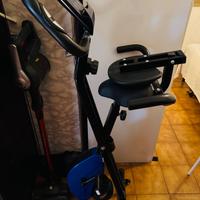 Cyclette da casa pieghevole con schienale
