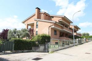 4 LOCALI A TERAMO