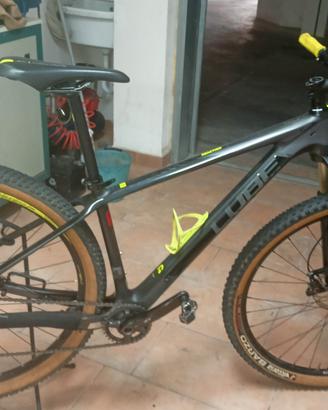 Mountain bike 