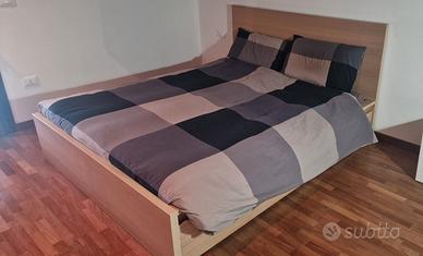 Letto matrimoniale Ikea
