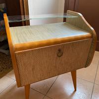Comodino DA RESTAURARE