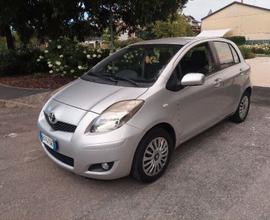 Toyota Yaris 1.0 Euro5 Neopatentati gomme nuove e 