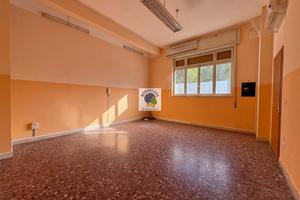 Rif.12 V BIS| ufficio siracusa