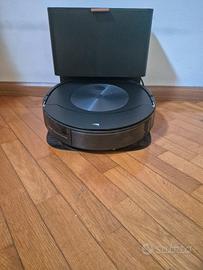 iRobot Roomba Combo j7+ con Base
