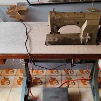 Macchina da cucire industriale NECCHI con tavolo e