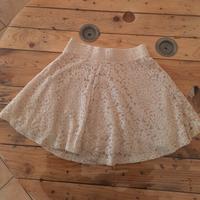 Gonna svasata in pizzo