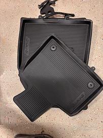 Tappetini in gomma 3008