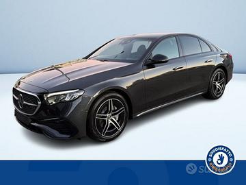 Mercedes-Benz Classe E 220d 4Matic Berlina AM...