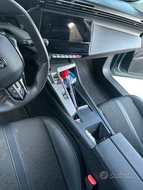 PEUGEOT 308 BlueHDi 130 S&S EAT8 SW Allure