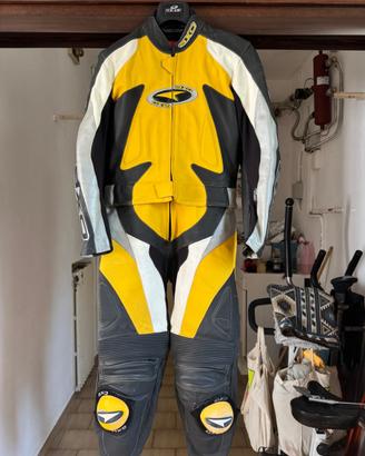 tuta moto