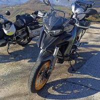QJ SRT 700X