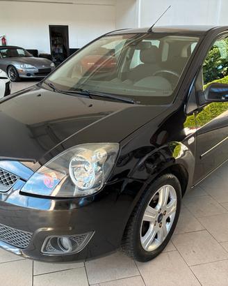 Ford Fiesta 1.2 75CV 5 porte NEOPATENTATI PLUS