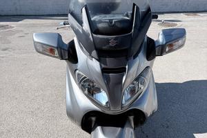 Suzuki burgman an 650 abs