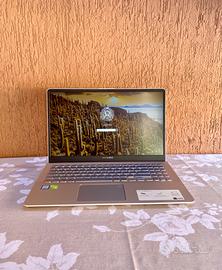 ASUS VivoBook S15, i7-8550U 16 GB RAM