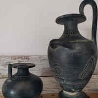 Brocca e Vasetti in Bucchero Etruschi