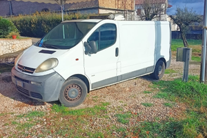 Furgone Opel Vivaro