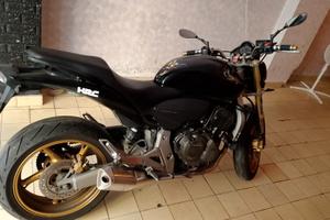 Honda Hornet 