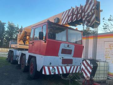 Gru 35 ton. Targa gialla